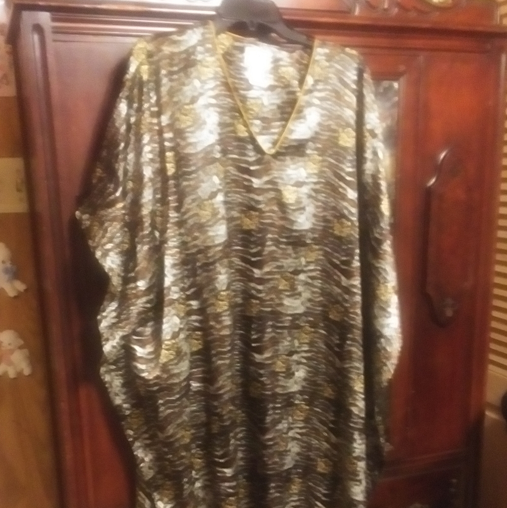 VINTAGE CAFTAN